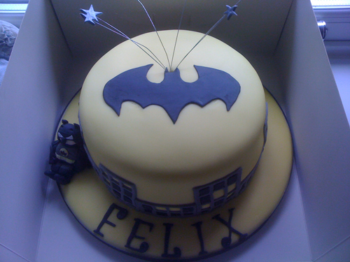 wedding cakes and birthday cakes buckinghamshire