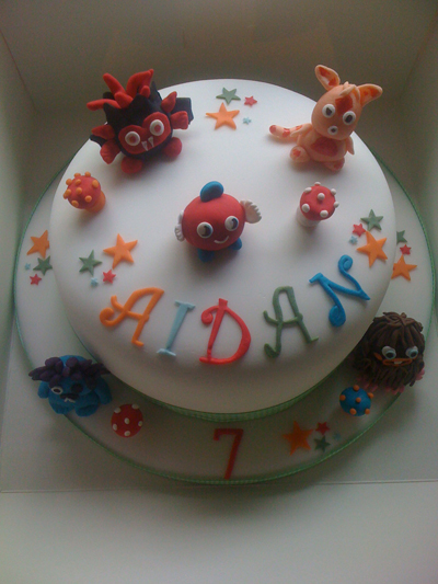 wedding cakes and birthday cakes buckinghamshire