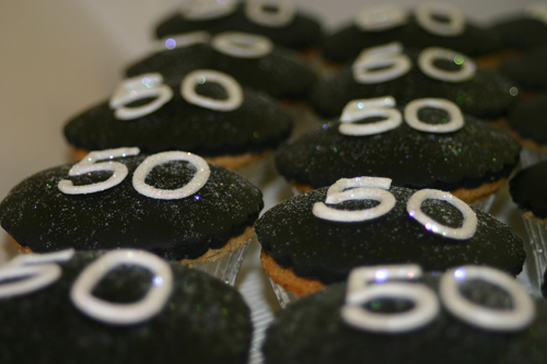 wedding cakes and birthday cakes buckinghamshire