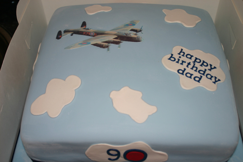 wedding cakes and birthday cakes buckinghamshire