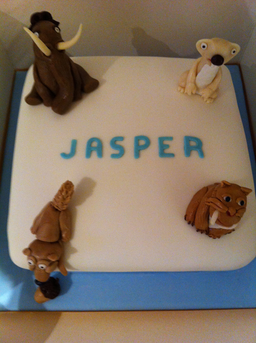 wedding cakes and birthday cakes buckinghamshire