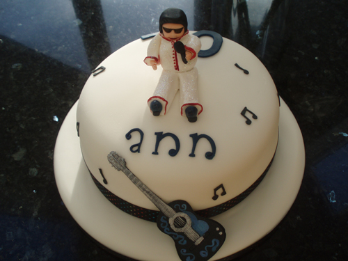 wedding cakes and birthday cakes buckinghamshire